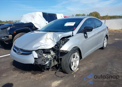 2013 Hyundai Elantra Gls z USA, uszkodzony, nr VIN KMHDH4AE0DU840818
